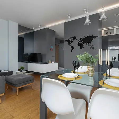 Stylish With Parking & Ac In The Centre Of Near Old Town By Renters Kraków