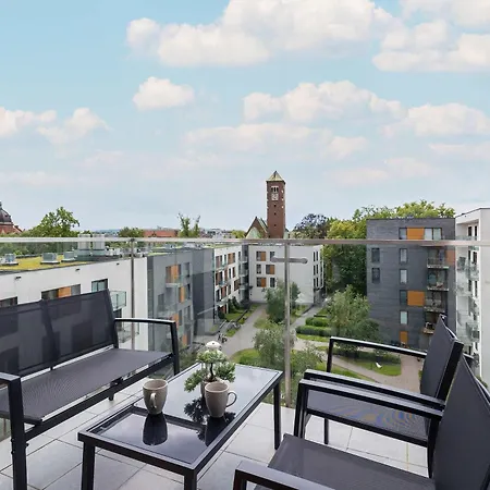 Appartamento Stylish With Parking & Ac In The Centre Of By Renters